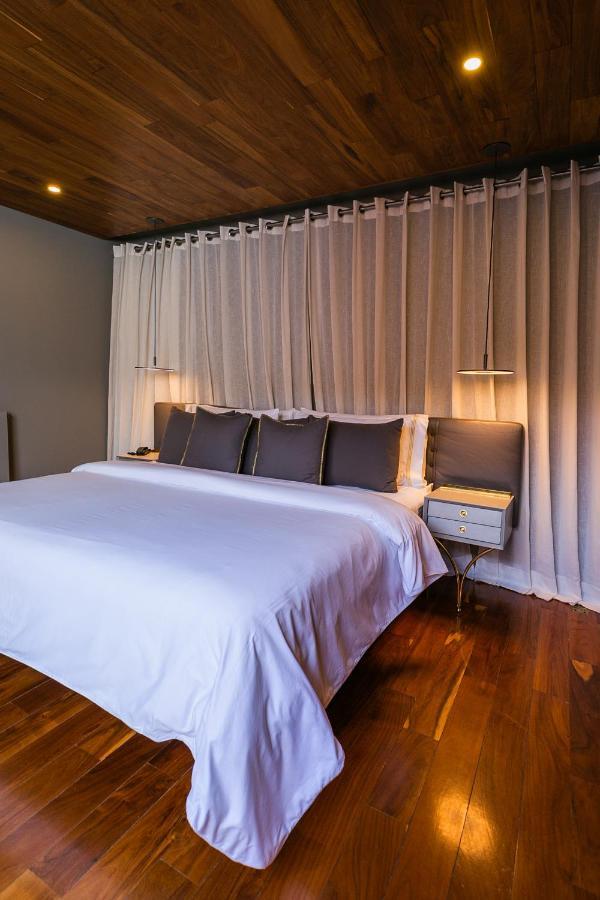 Dos Casas Hotel & Spa Альенде Экстерьер фото