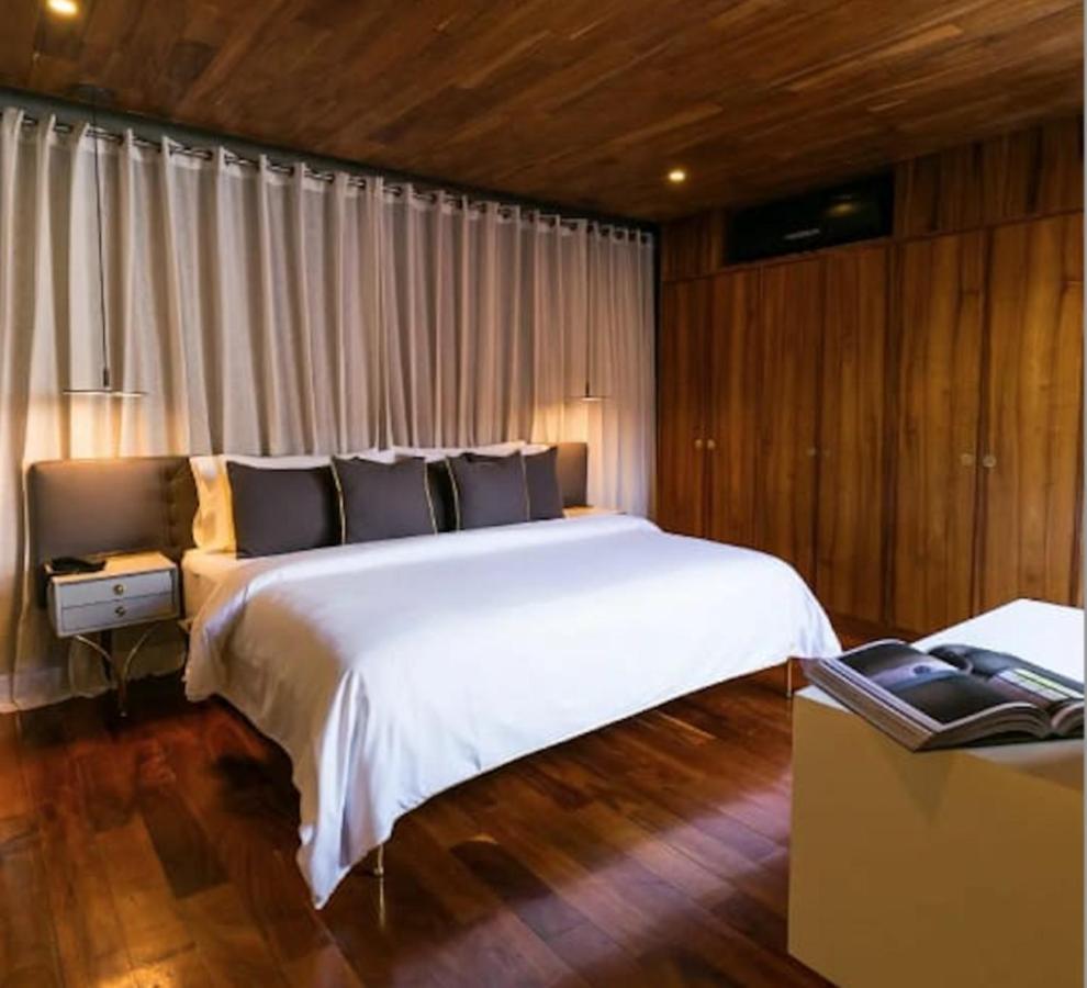 Dos Casas Hotel & Spa Альенде Экстерьер фото